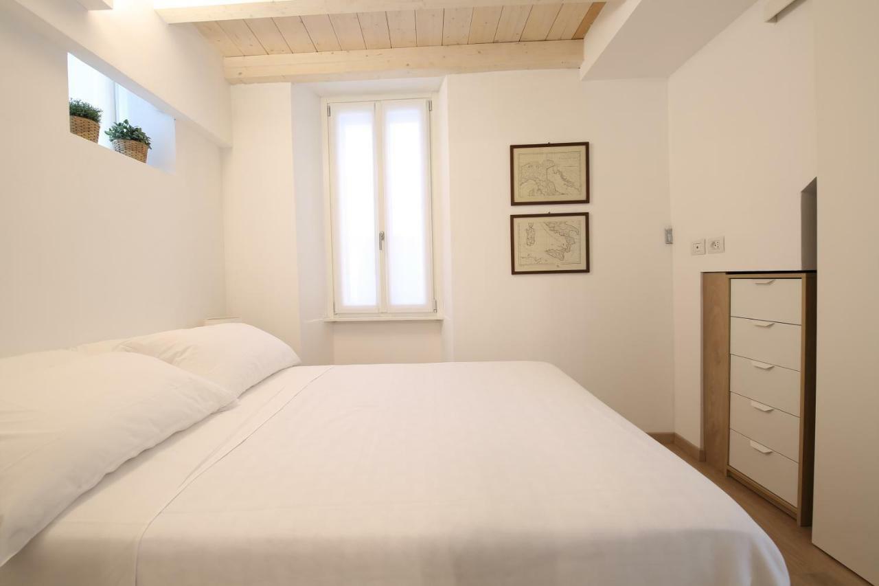 Palazzo Barindelli Suite Bianca Μπελάτζιο Εξωτερικό φωτογραφία