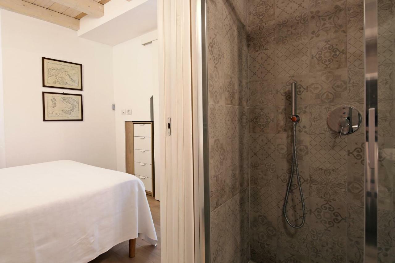 Palazzo Barindelli Suite Bianca Μπελάτζιο Εξωτερικό φωτογραφία