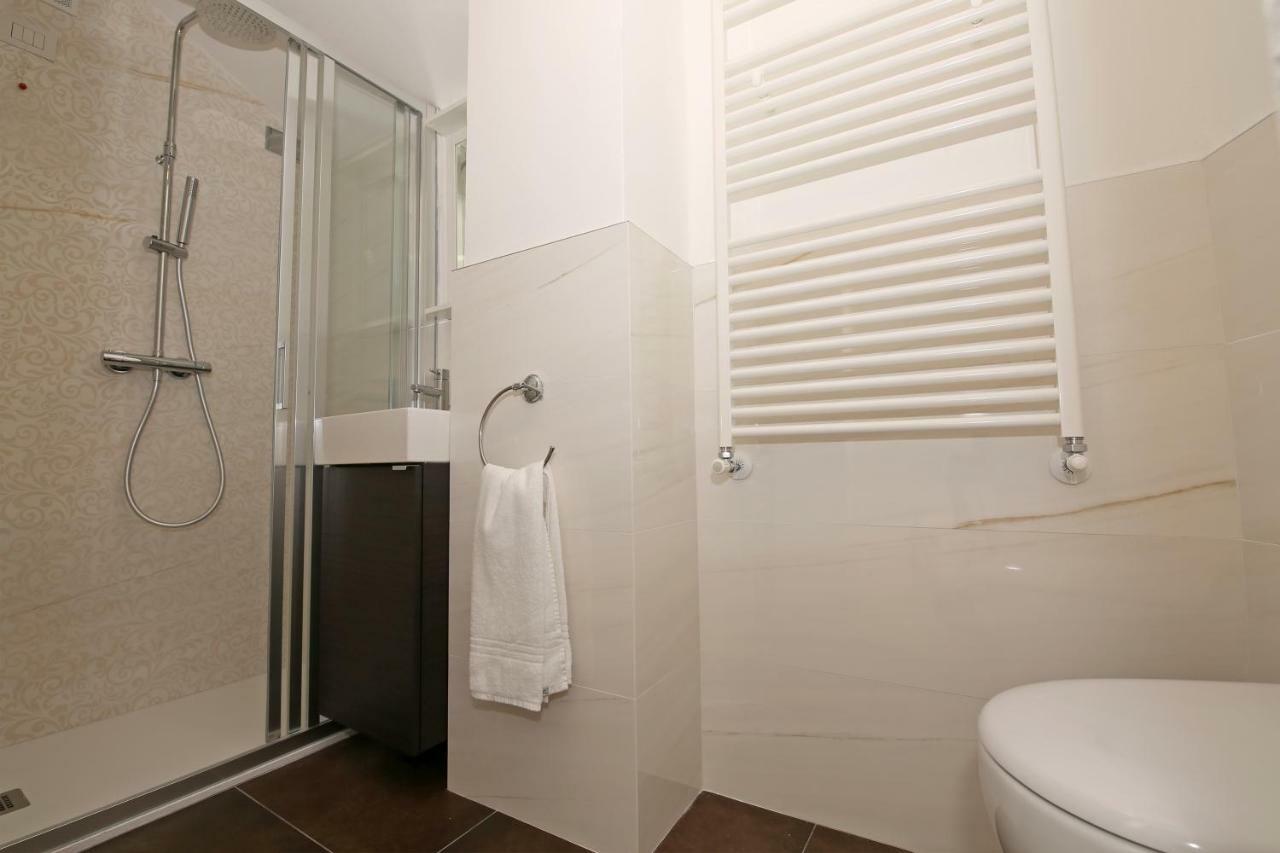 Palazzo Barindelli Suite Bianca Μπελάτζιο Εξωτερικό φωτογραφία